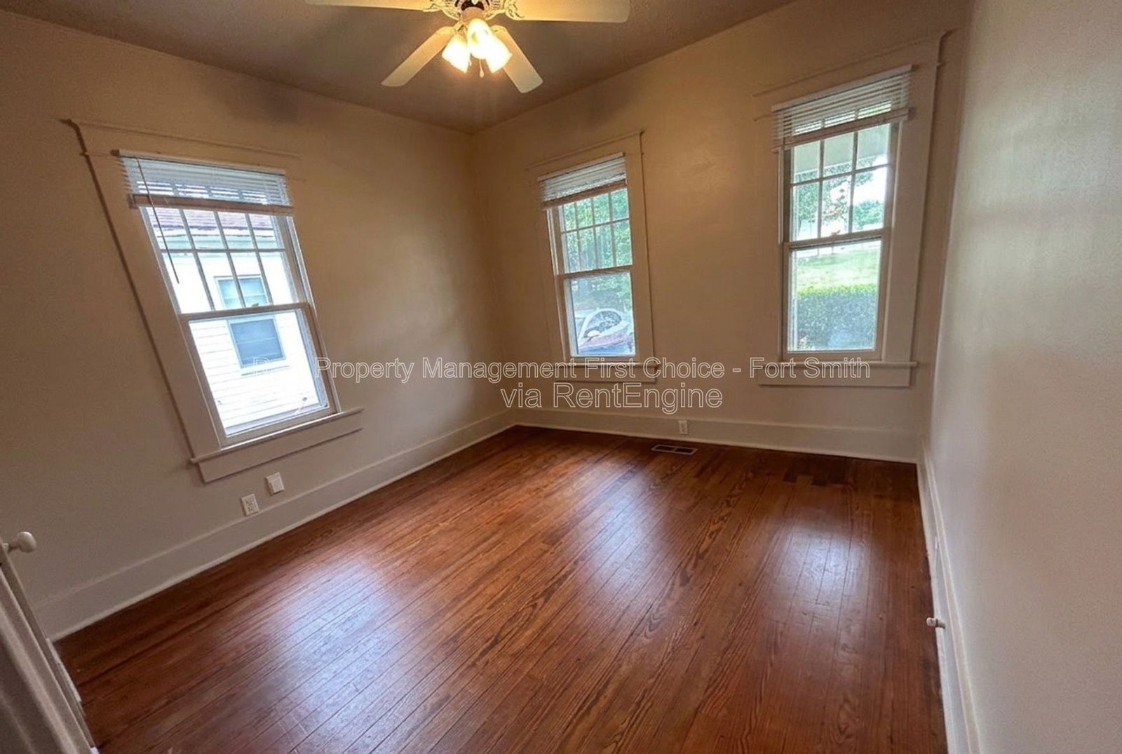 Gallery Image 14