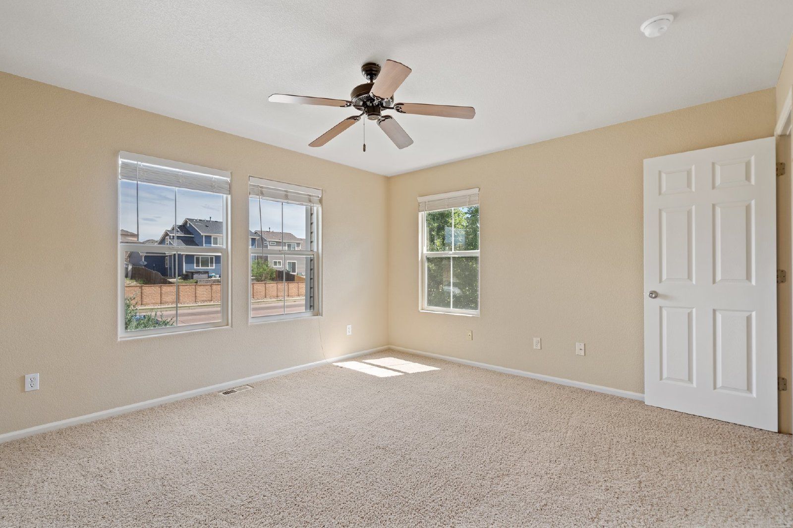 Gallery Image 19