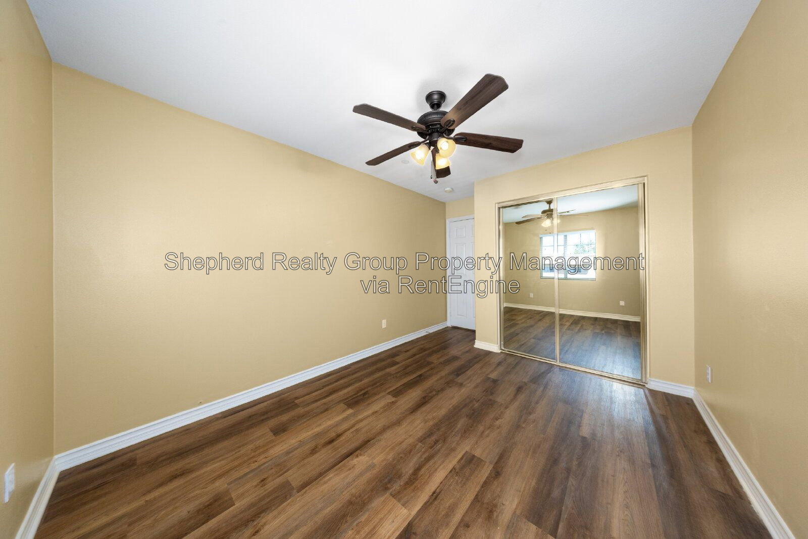 Gallery Image 25