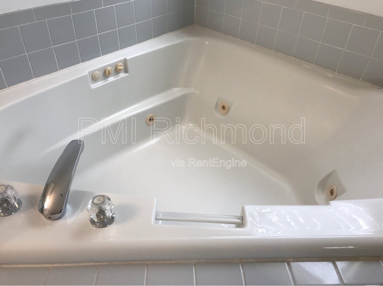 Gallery Image 20