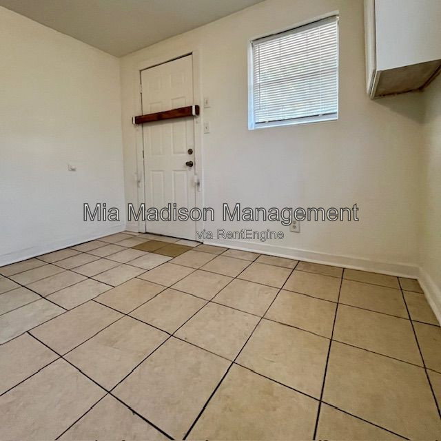 Gallery Image 18