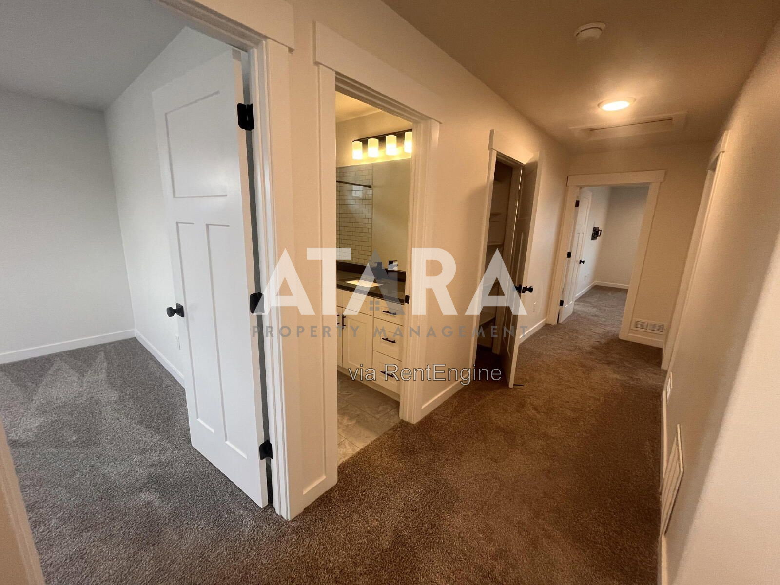 Gallery Image 33