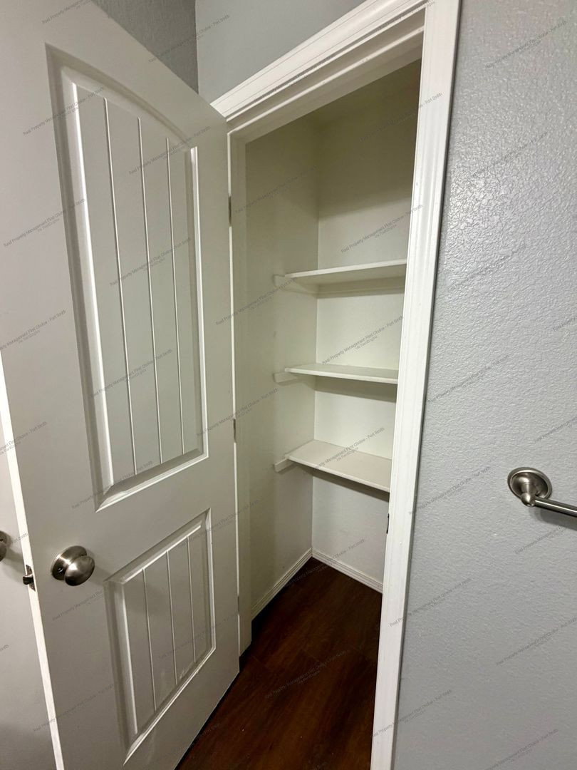 Gallery Image 17