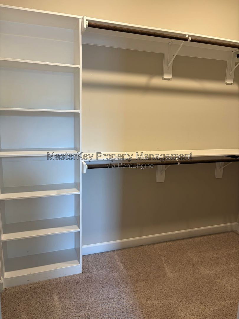 Gallery Image 19