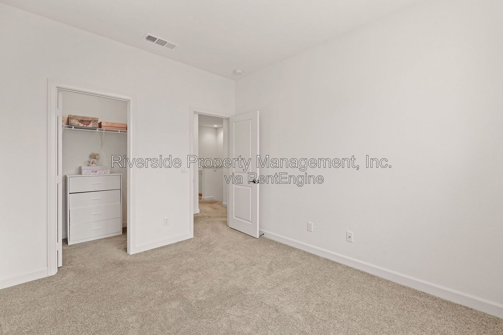 Gallery Image 19