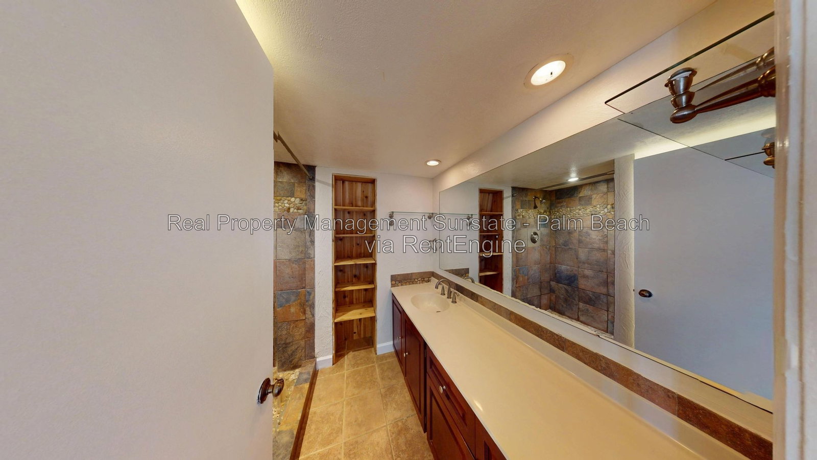 Gallery Image 19