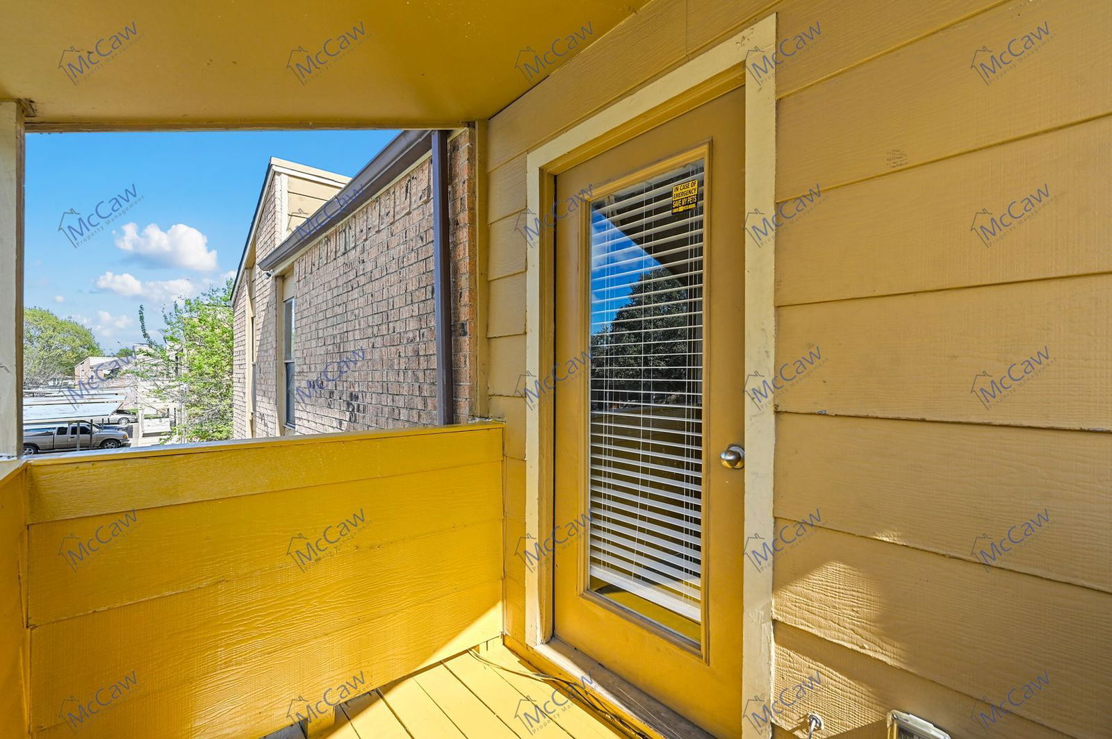 Gallery Image 17