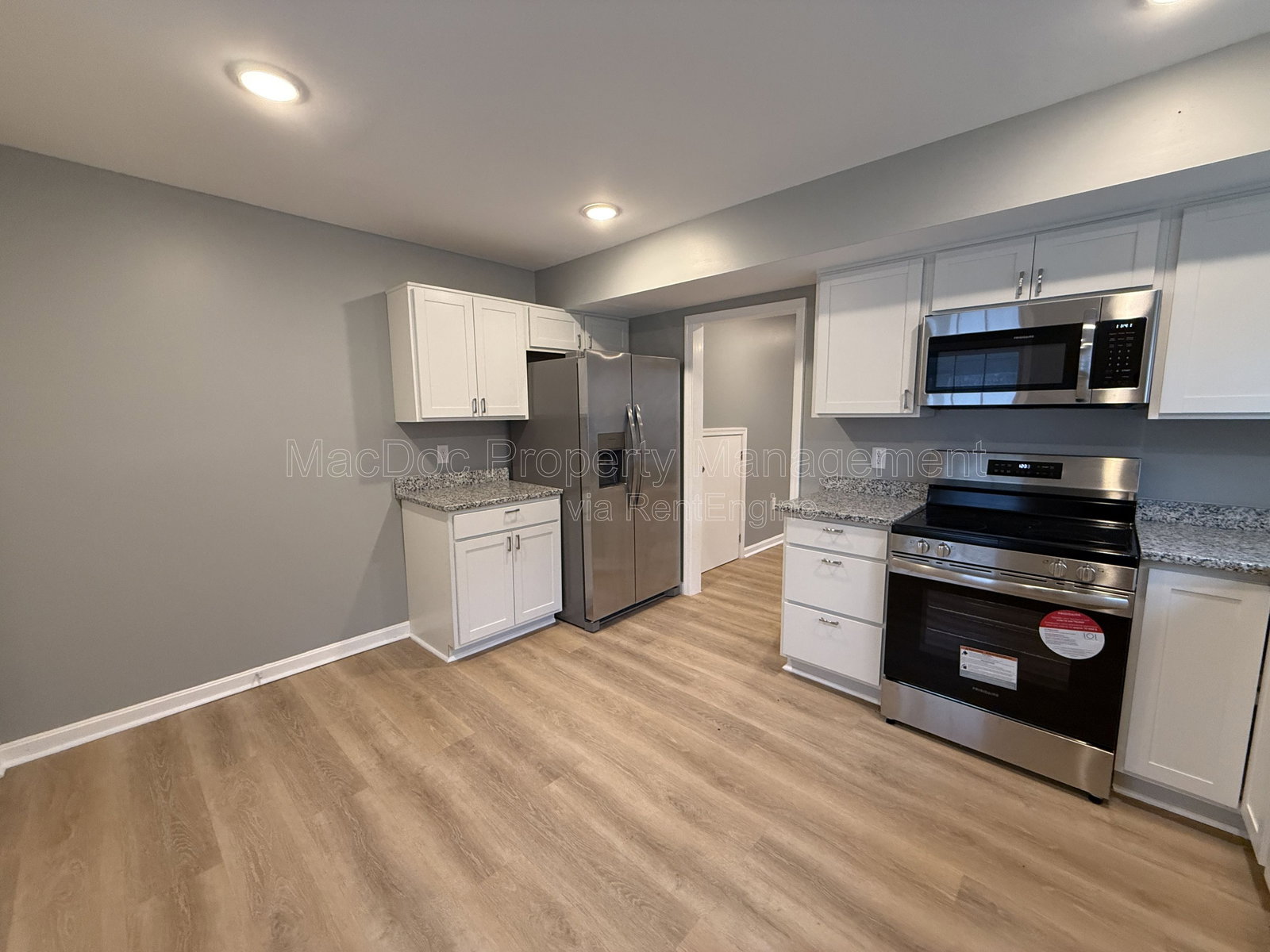 Gallery Image 12
