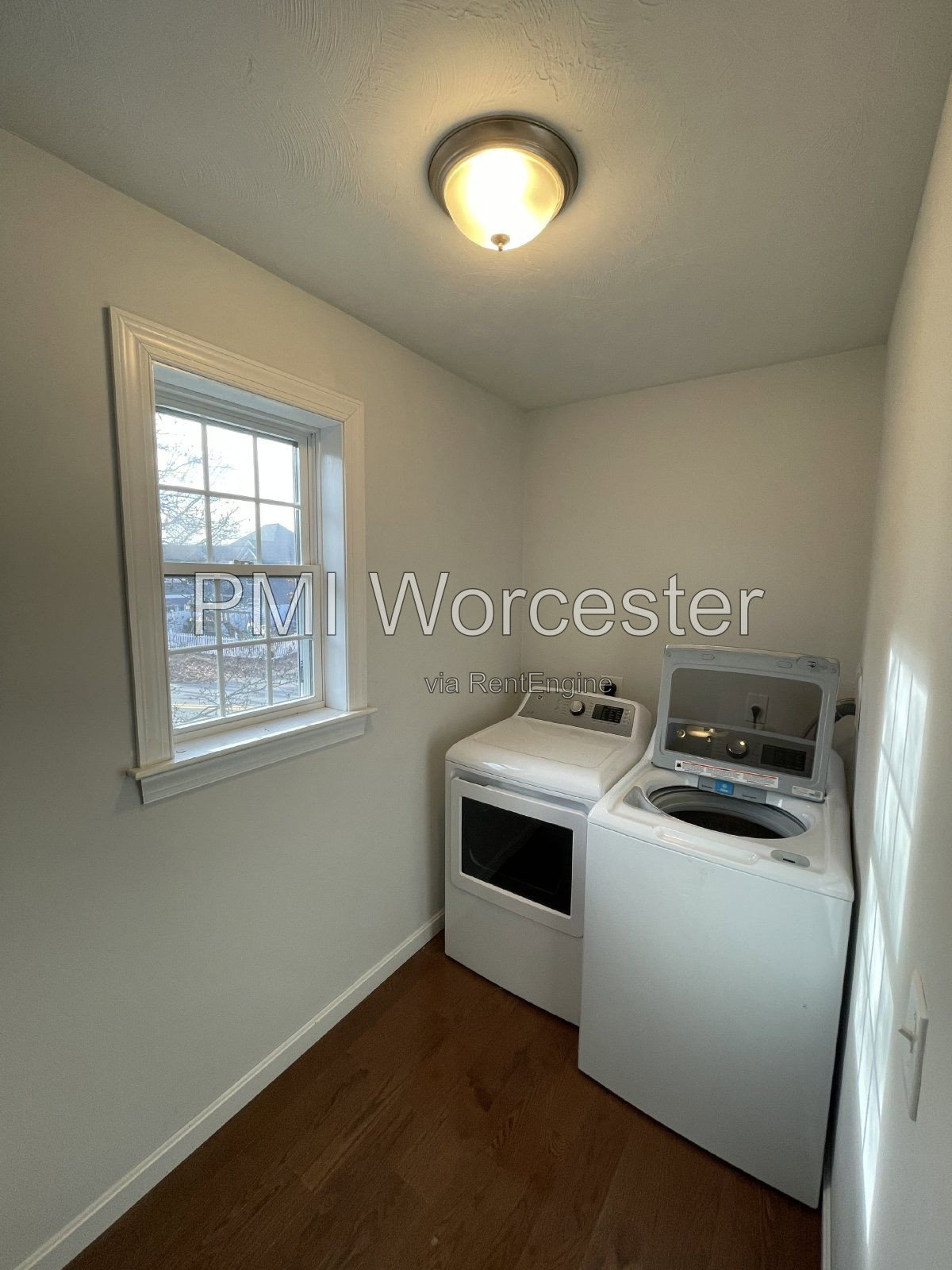 Gallery Image 17