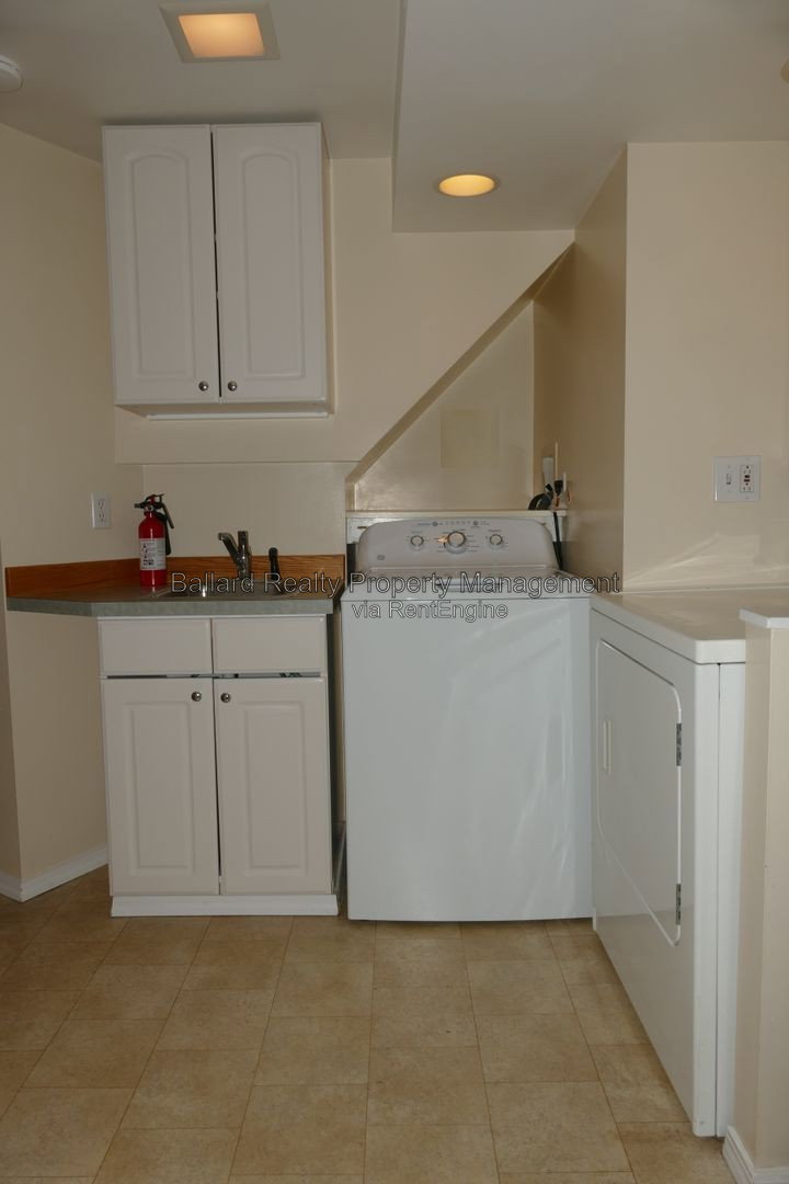 Gallery Image 17