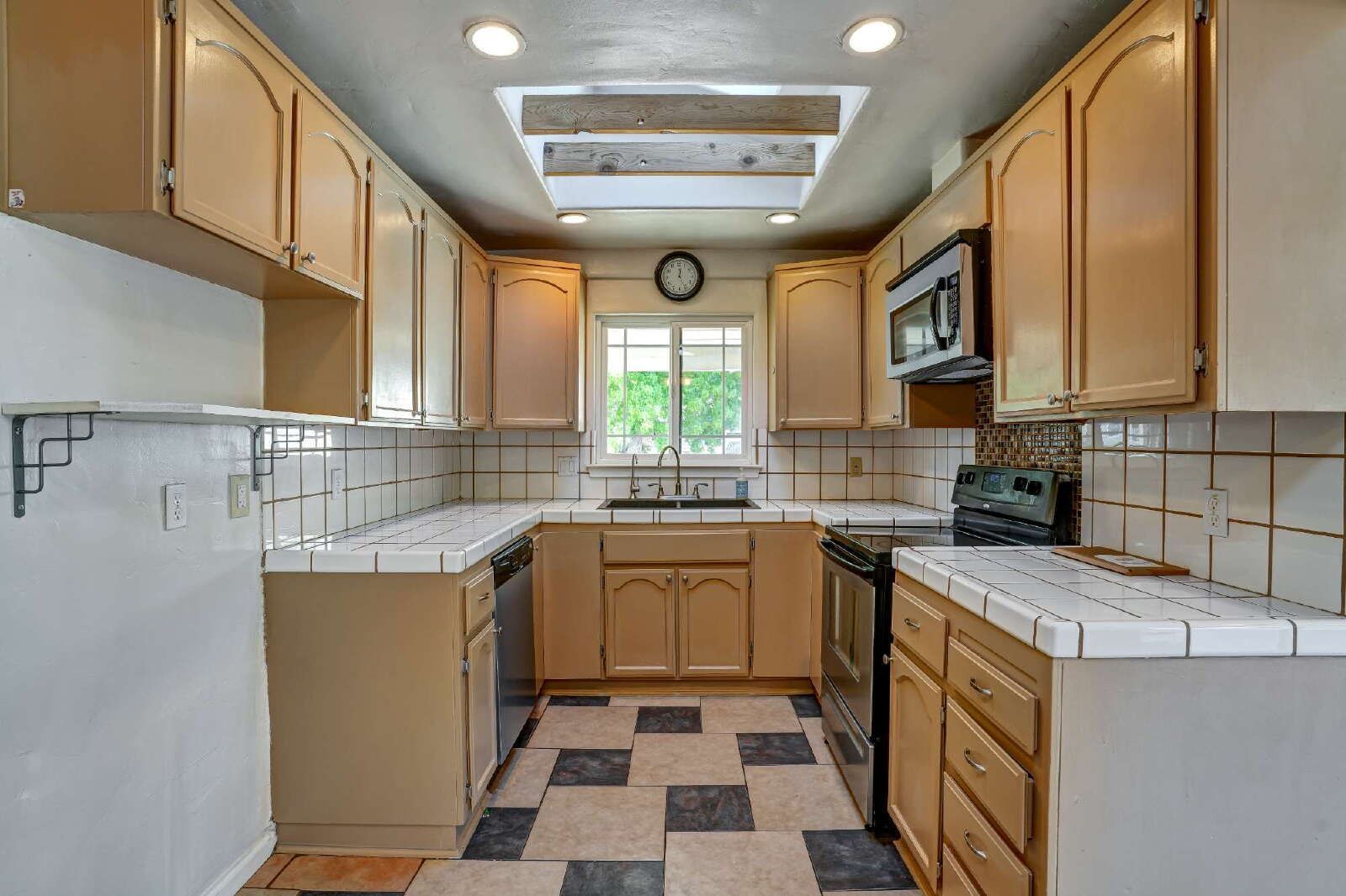 Gallery Image 8