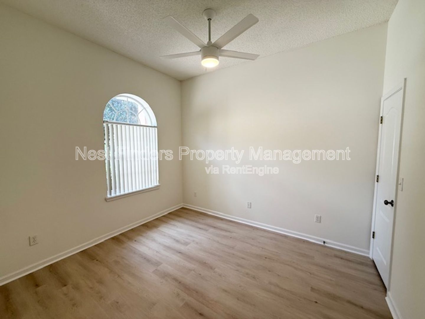 Gallery Image 21