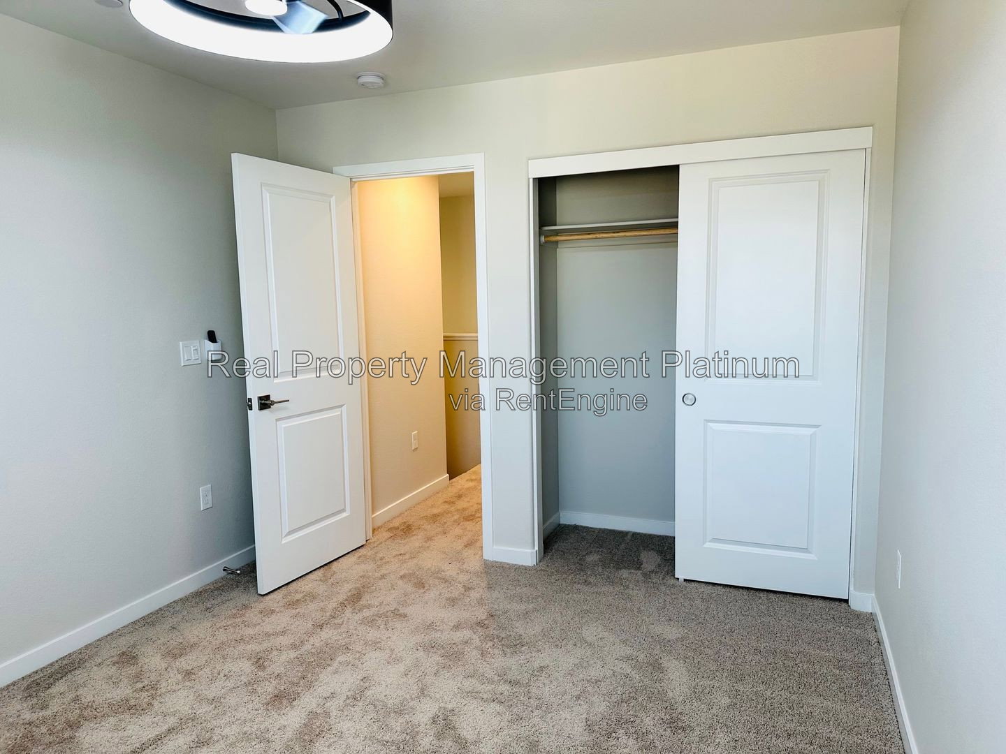 Gallery Image 16
