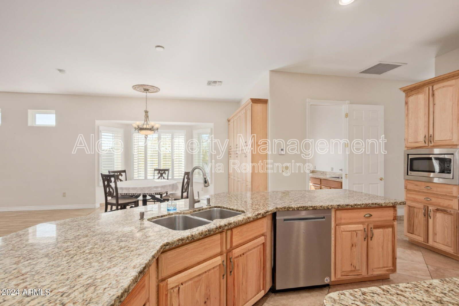 Gallery Image 19