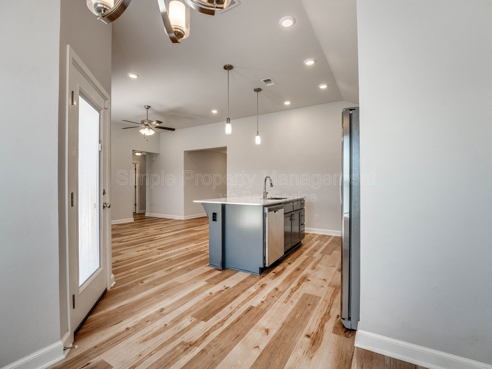 Gallery Image 19