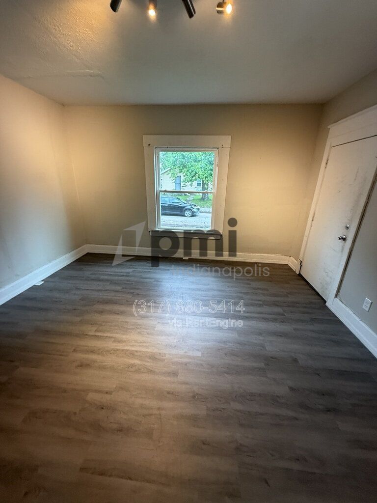 Gallery Image 35