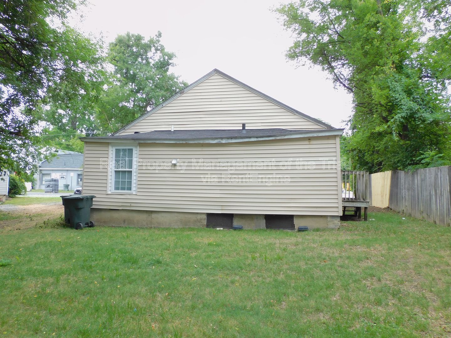 Gallery Image 16