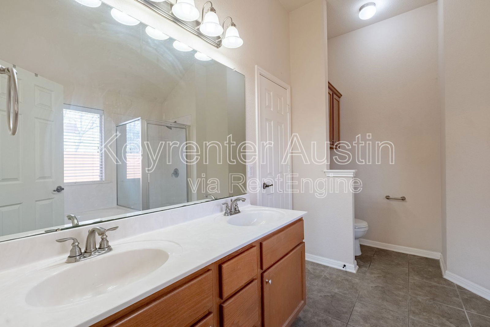 Gallery Image 18
