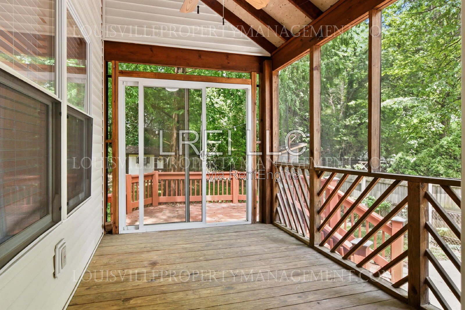 Gallery Image 17