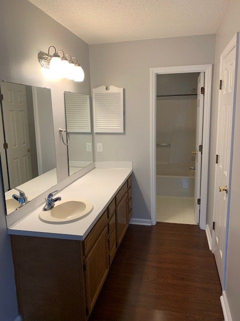 Gallery Image 15