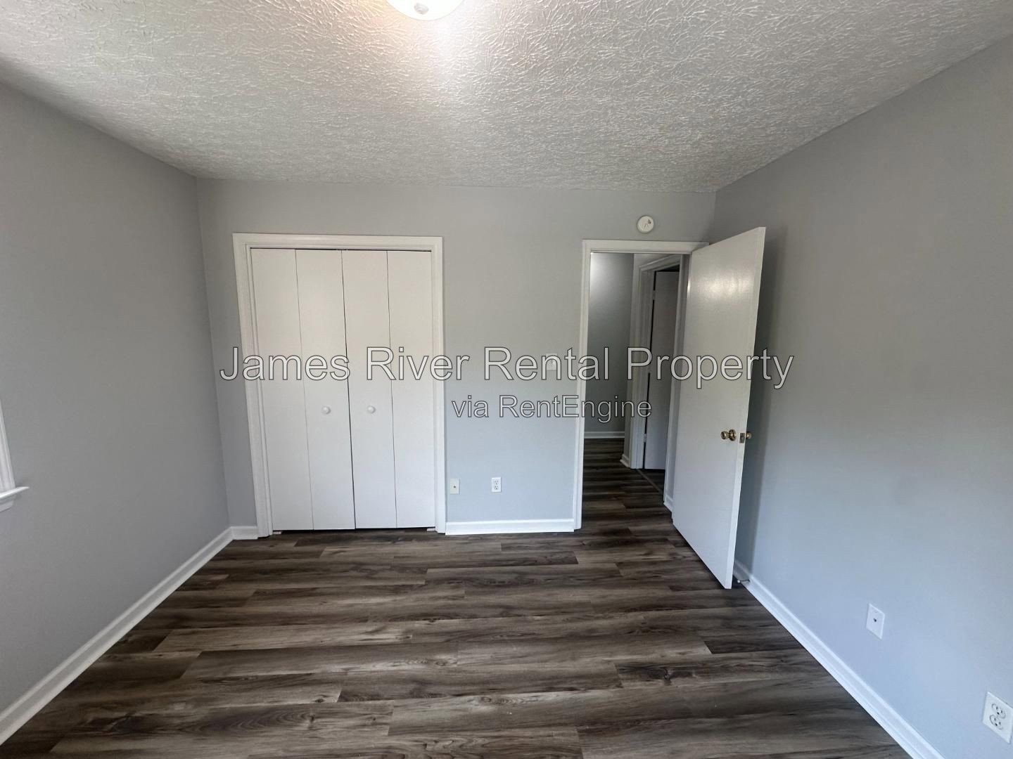 Gallery Image 17