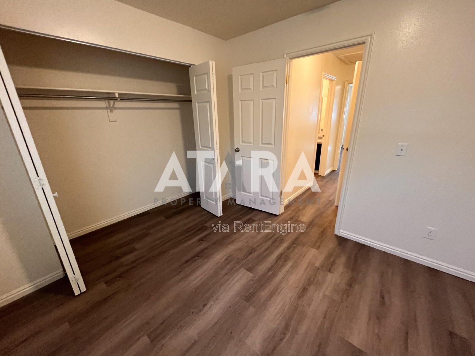 Gallery Image 17