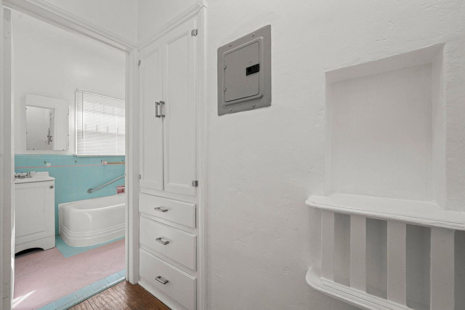 Gallery Image 12
