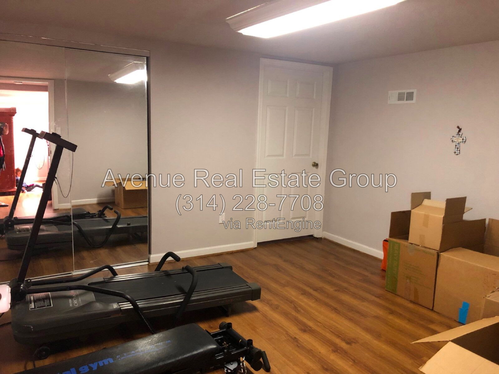 Gallery Image 16
