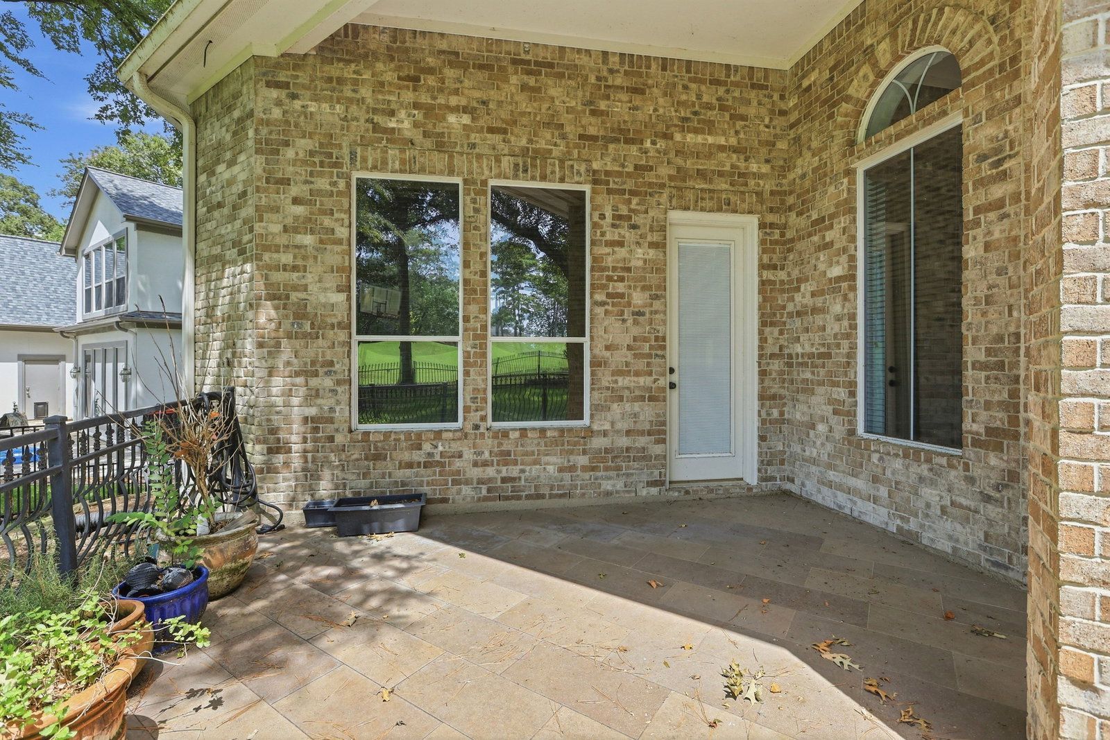 Gallery Image 30