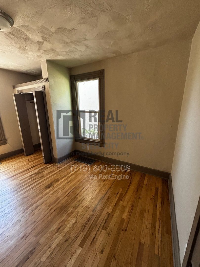 Gallery Image 7