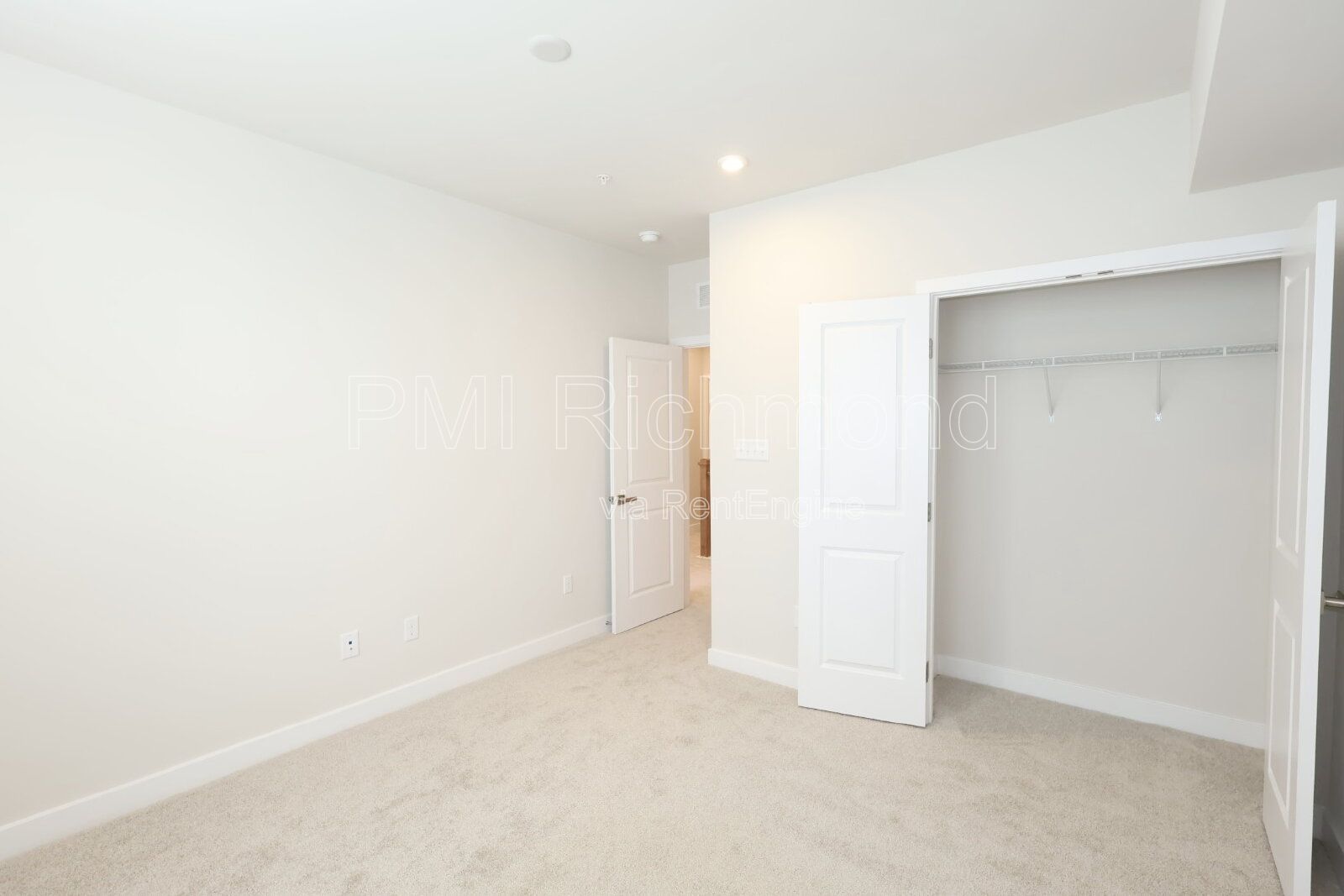 Gallery Image 21
