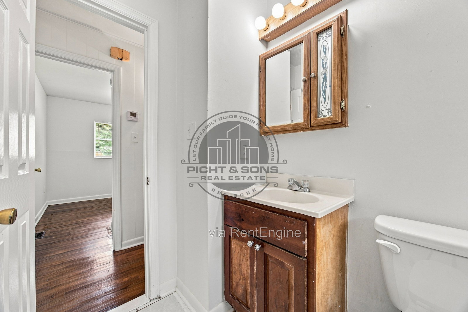 Gallery Image 13