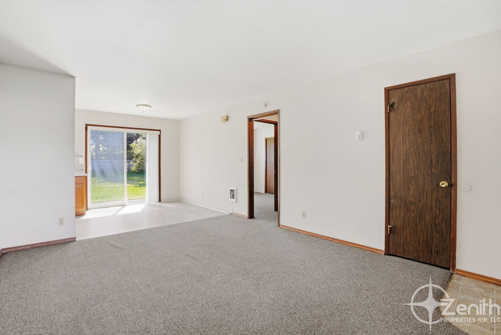 Gallery Image 0