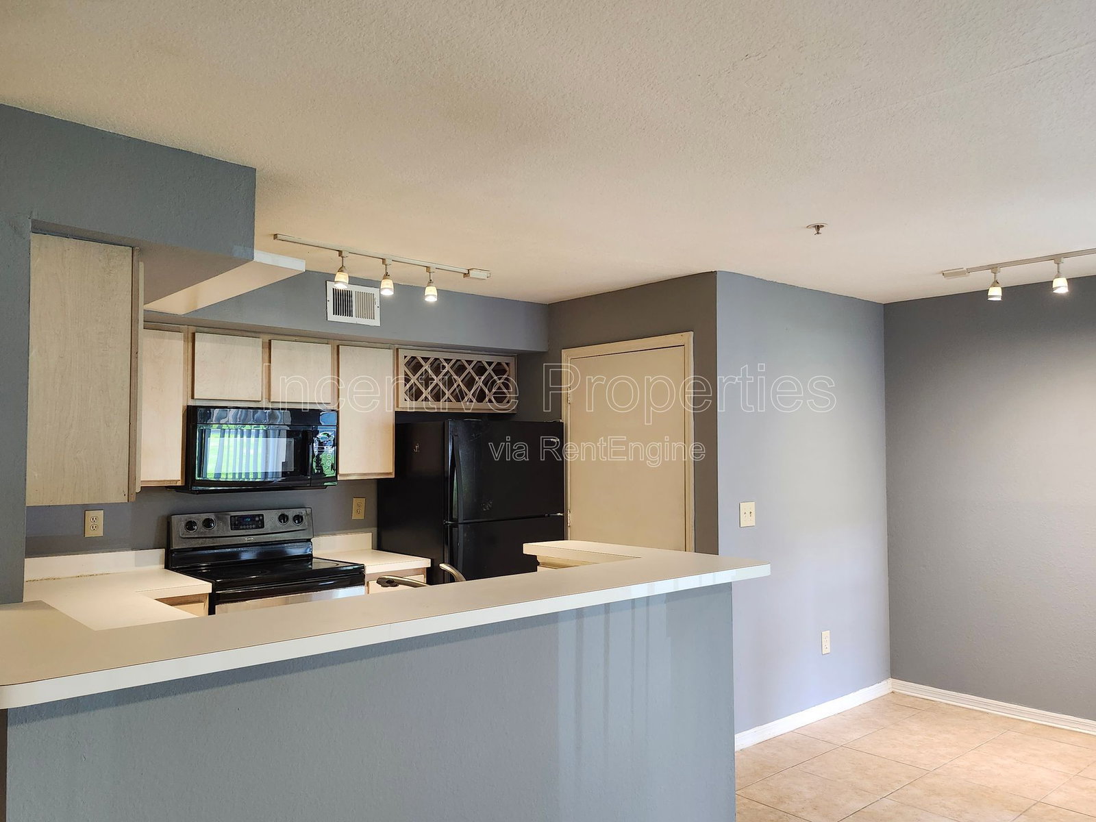 Gallery Image 17