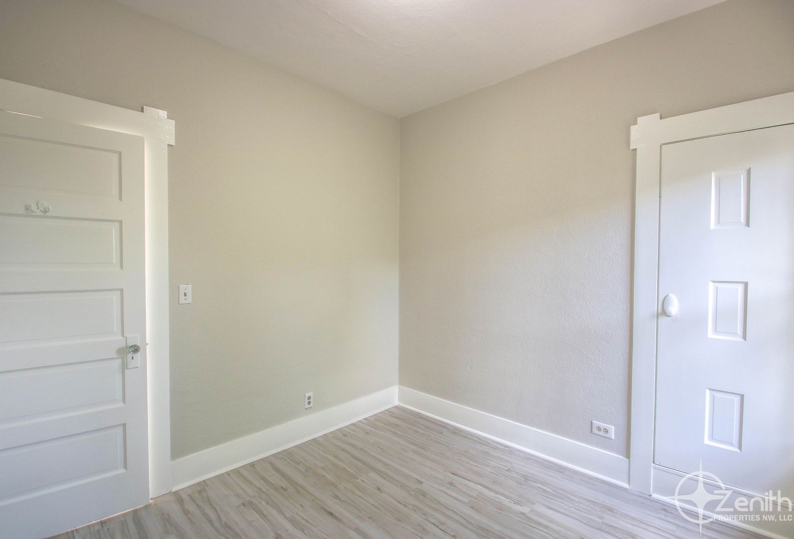 Gallery Image 14