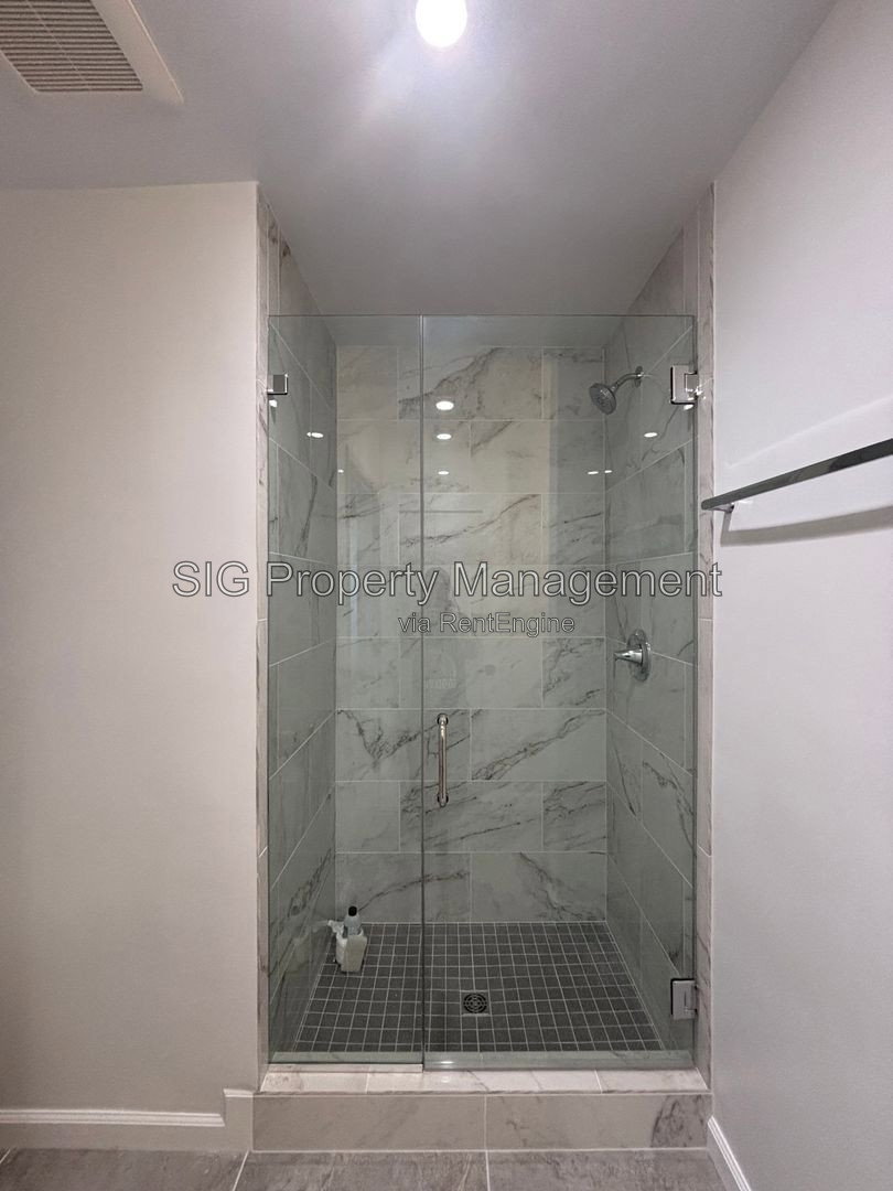 Gallery Image 36
