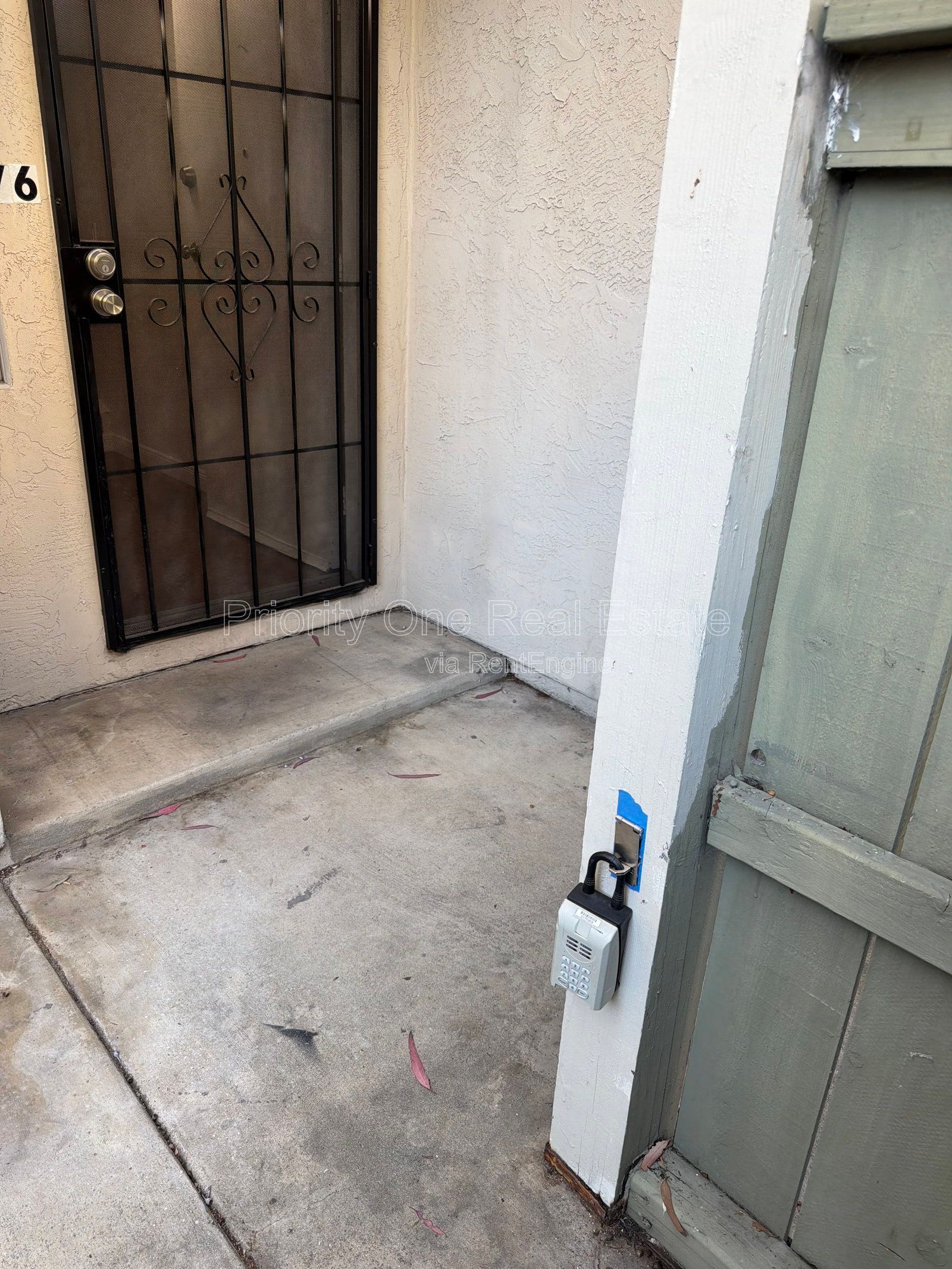 Gallery Image 21