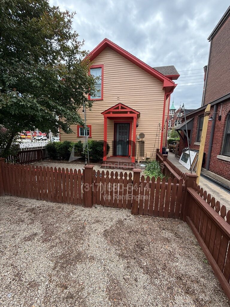 Gallery Image 0