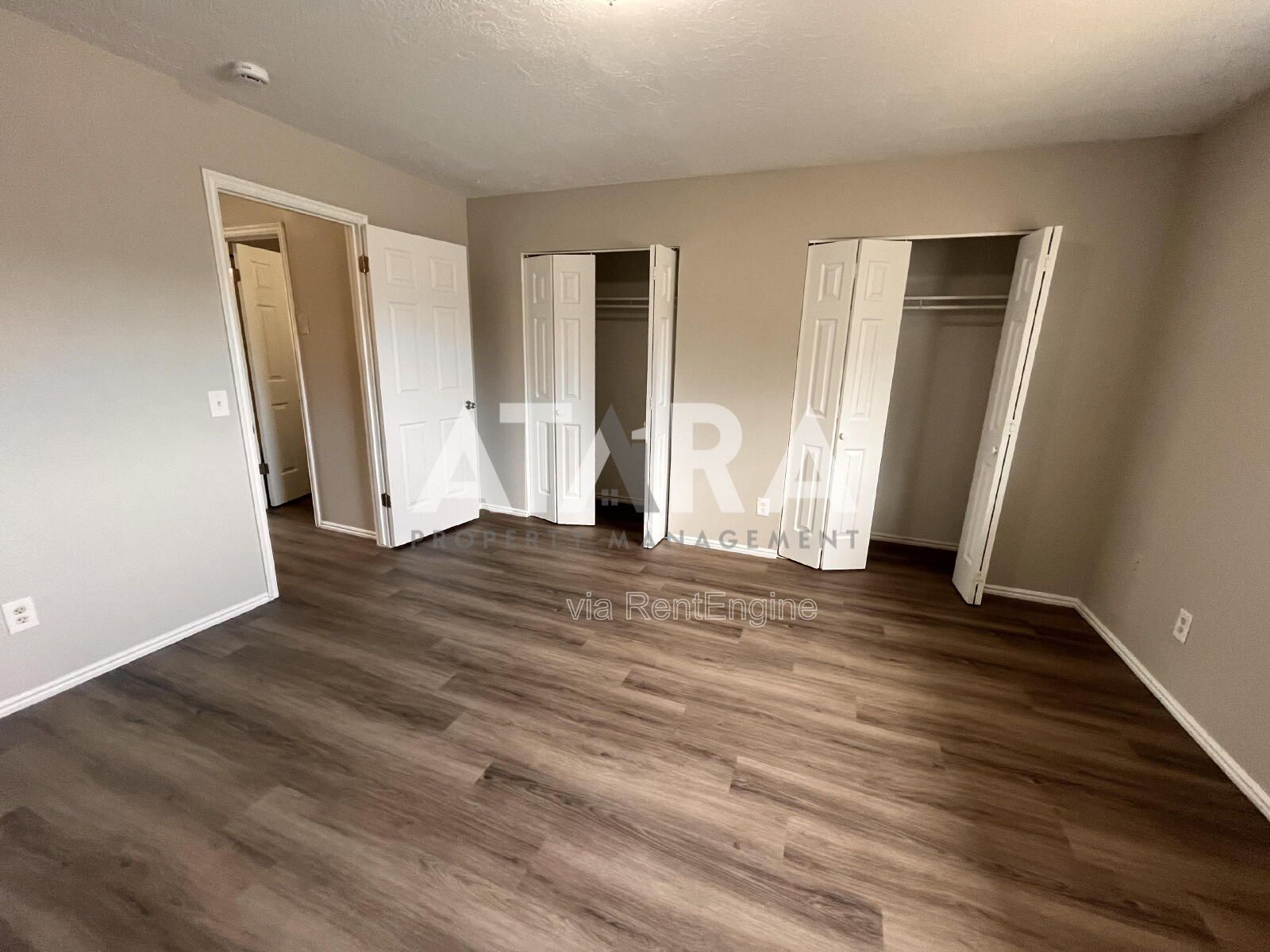 Gallery Image 17