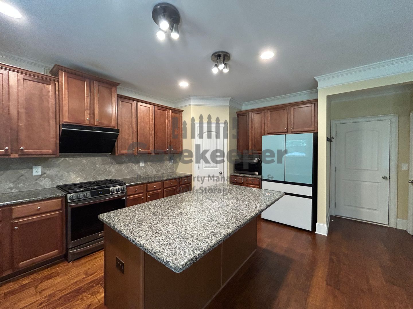 Gallery Image 8