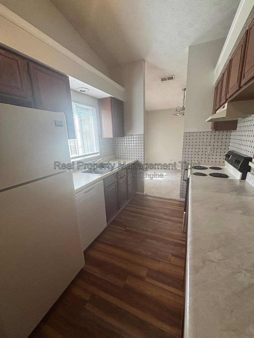 Gallery Image 16