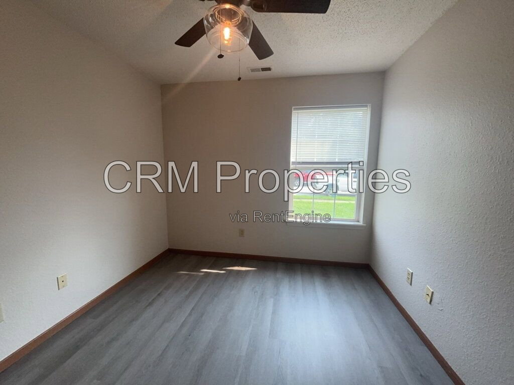 Gallery Image 17