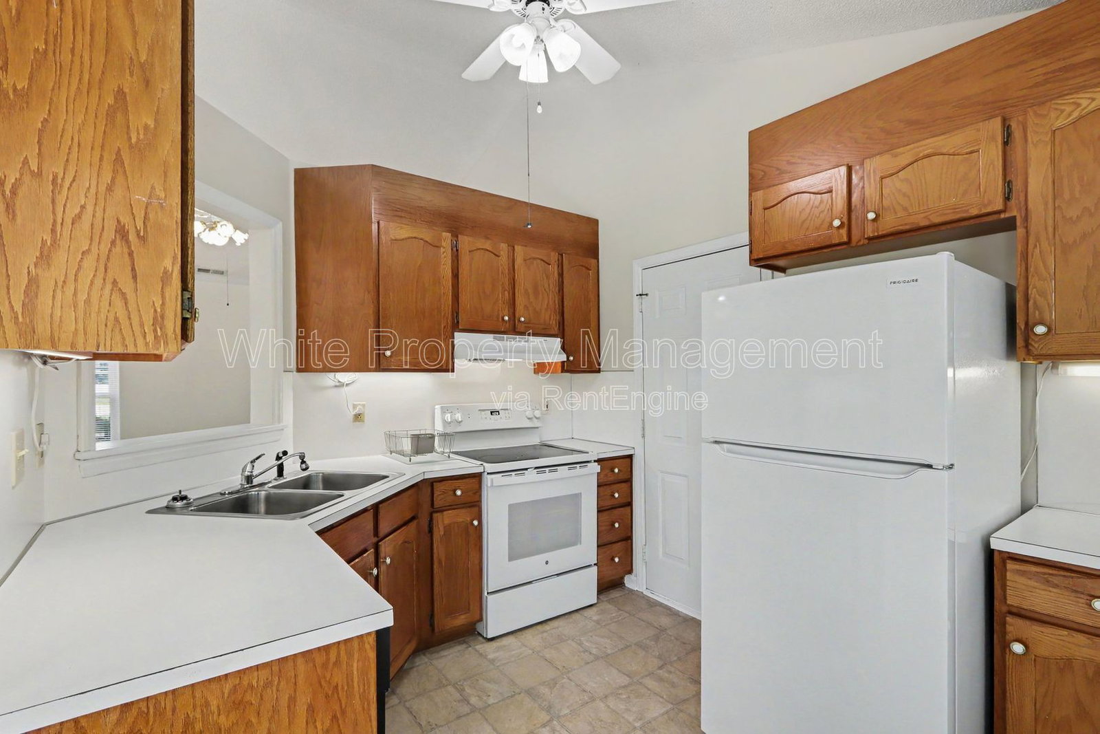 Gallery Image 13