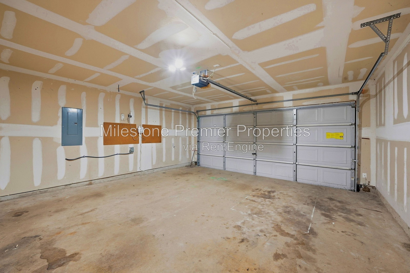 Gallery Image 18