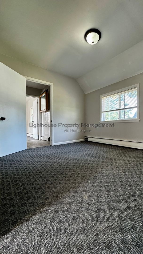 Gallery Image 17