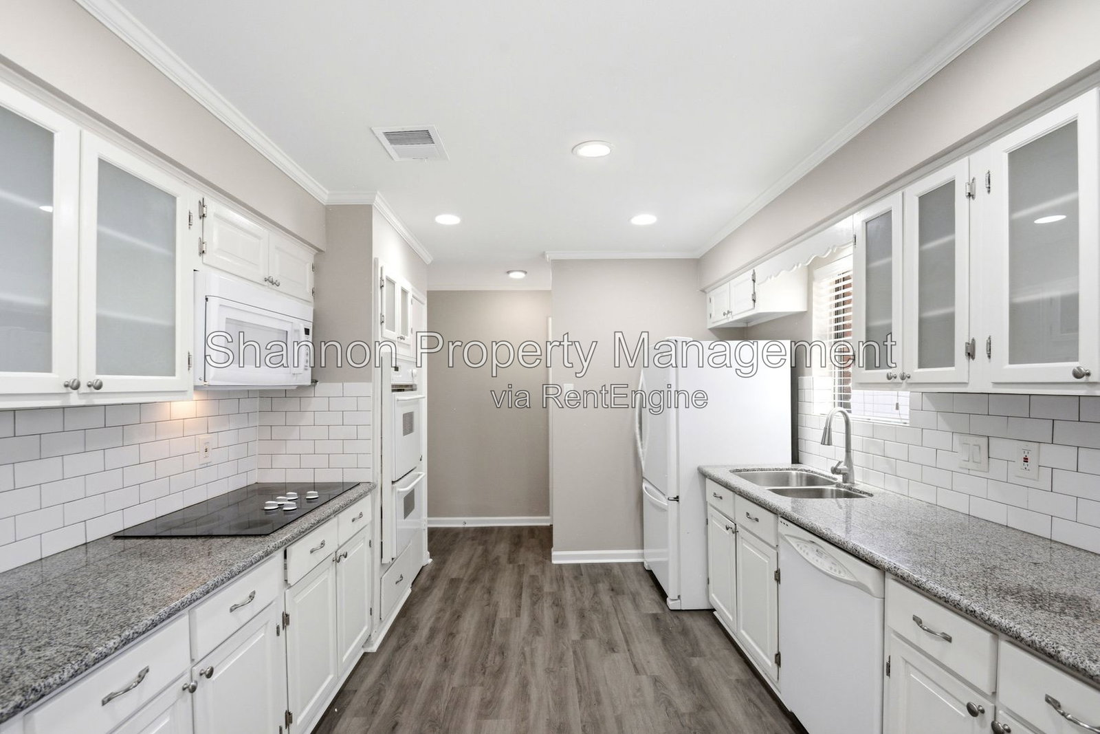 Gallery Image 15