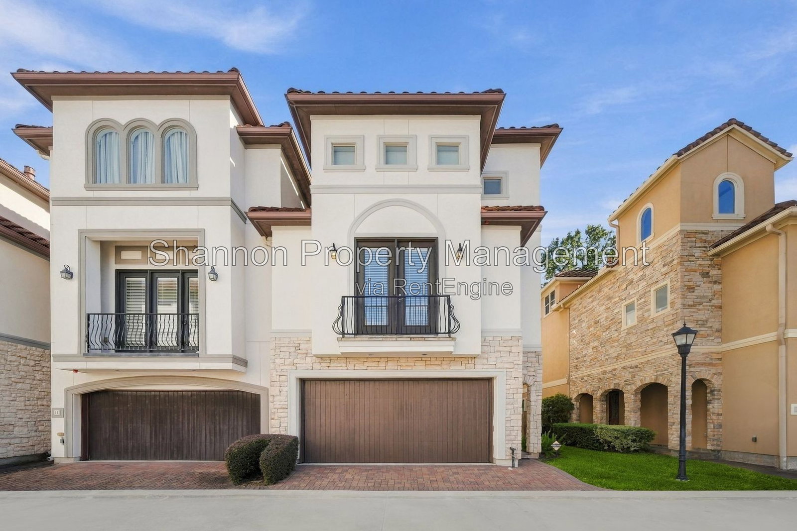 4 Bedroom Rental – 5531 Pine Street #I, Houston, TX 77081