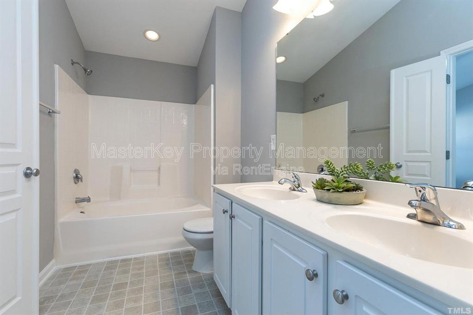 Gallery Image 21