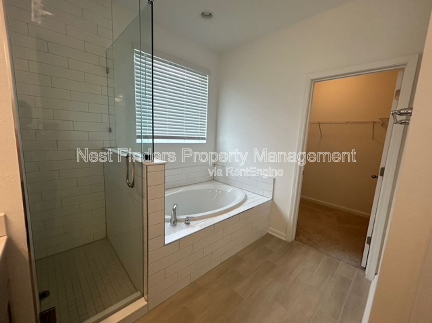 Gallery Image 20