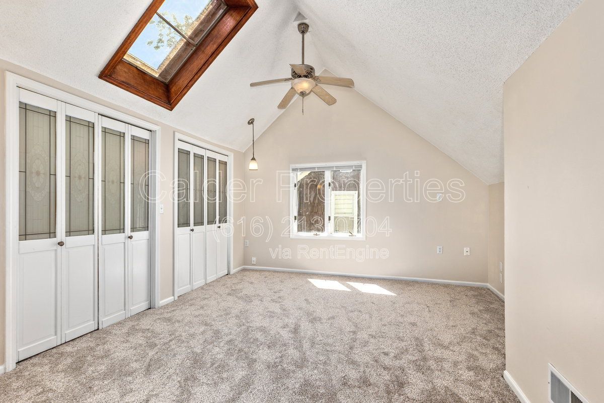 Gallery Image 19